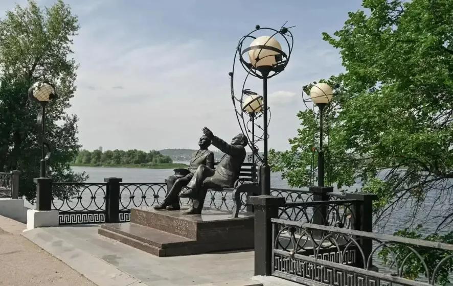 Губернатор Саратовской области поздравил жителей Энгельса с Днем города