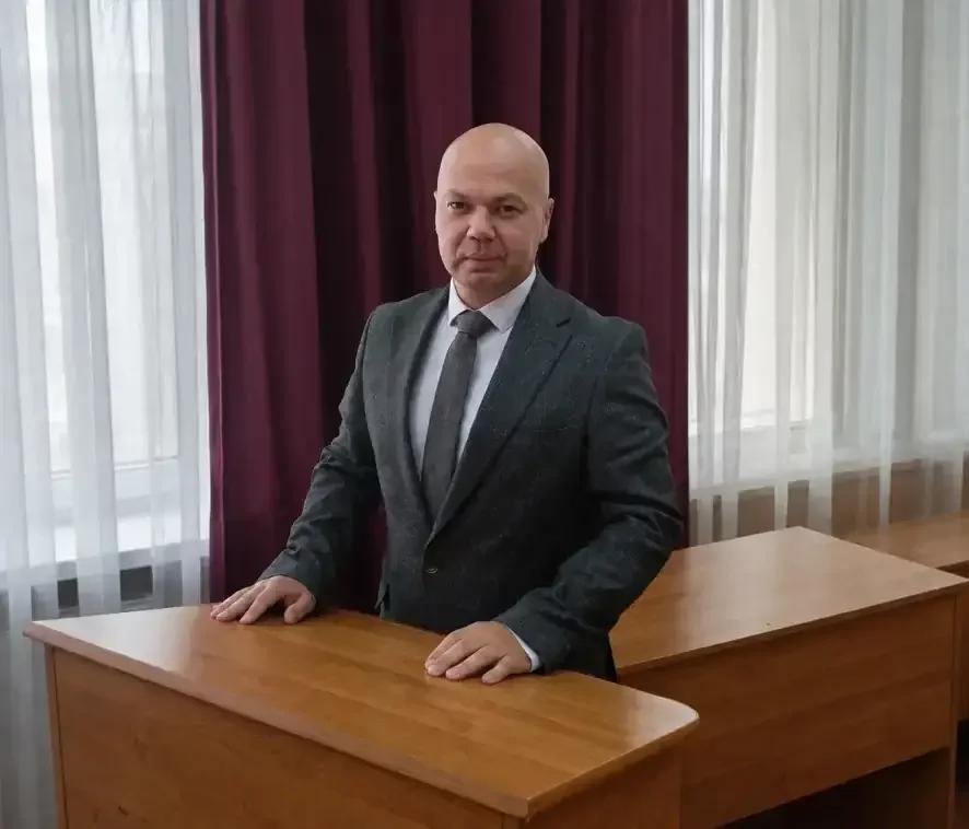 Временно исполняющим полномочия главы Хвалынского района назначен Михаил Визгалов